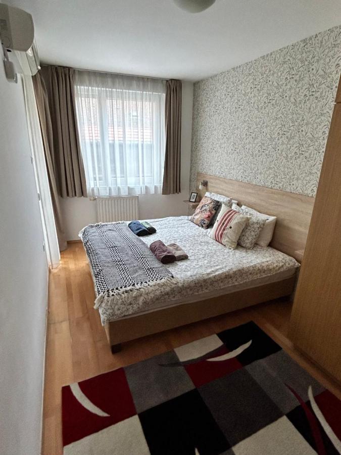 Danube Dwelling Akacfa 26 - Private Indoor Garage Leilighet Budapest Eksteriør bilde