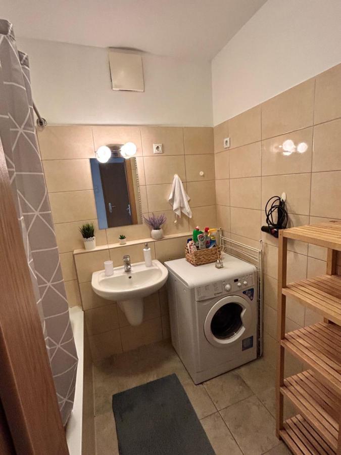 Danube Dwelling Akacfa 26 - Private Indoor Garage Leilighet Budapest Eksteriør bilde